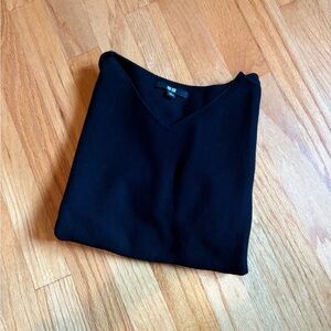 Uniqlo V-Neck Top